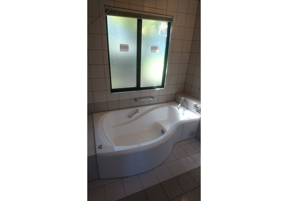 杵築市にてユニットバス